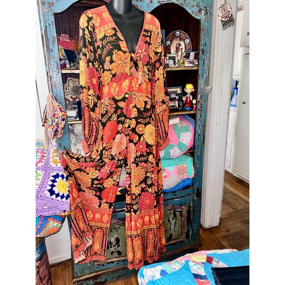 NINE LIVES BAZAAR AUSTRALIA FLORAL HIPPIE BOHO PRINT JUMPSUIT S - Picture 3 of 10
